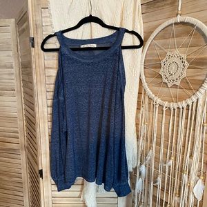 FREE PEOPLE COLD SHOULDER TOP
